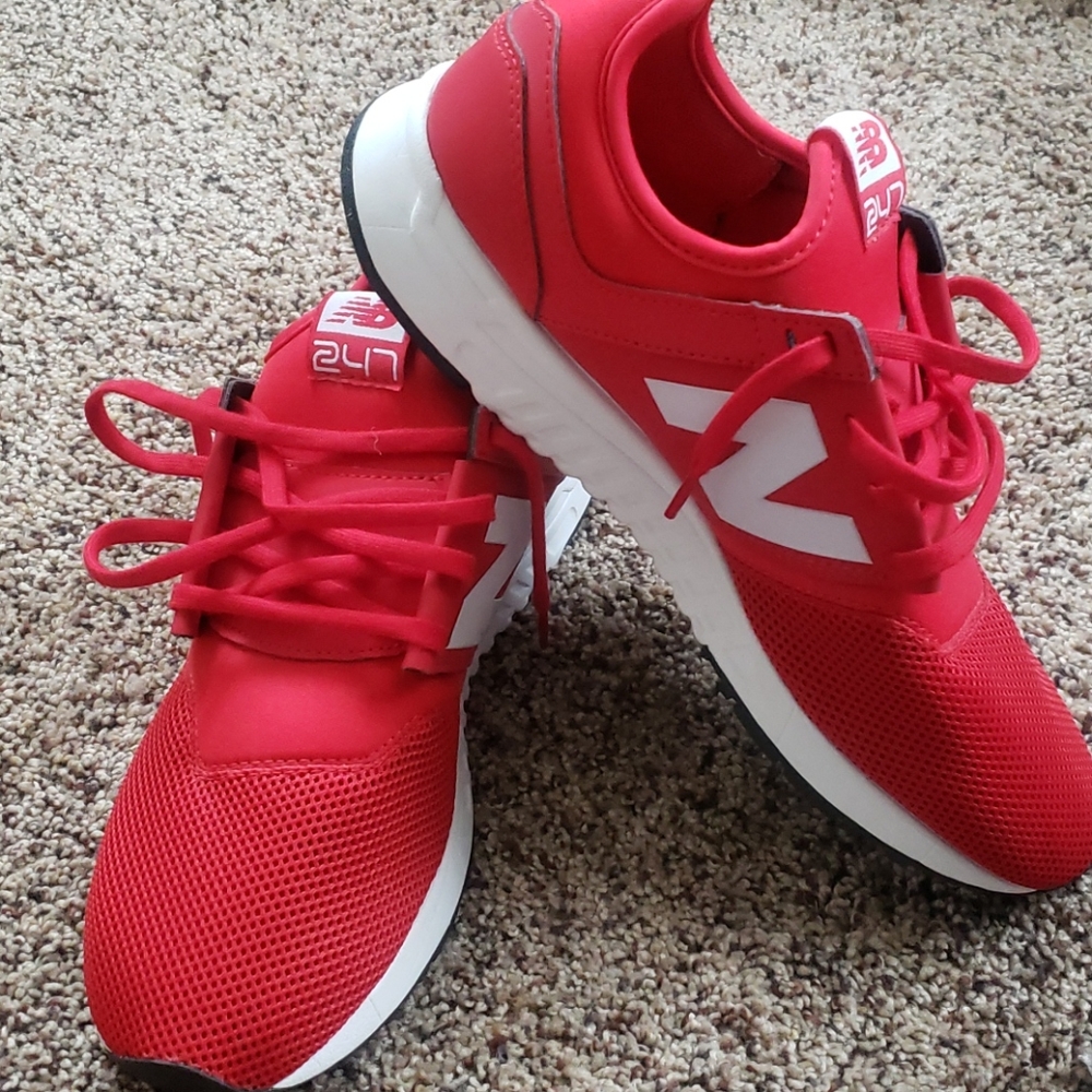 New Balance 247
